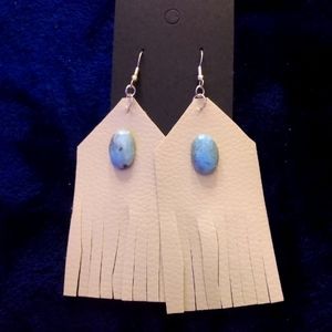 Minimalist Dangle Earring